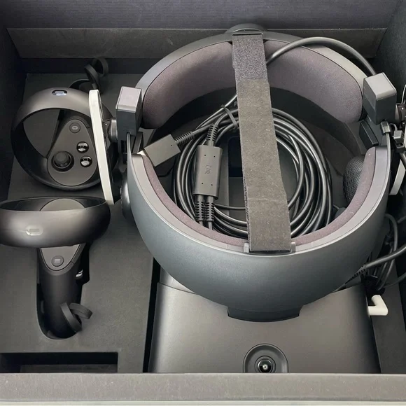 Oculus Rift S, PC-Powered VR Gaming Headset - Windows. - Picture 8 of 10